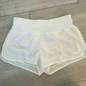 Champion White Athletic Shorts - Size M